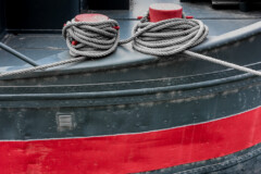 <b>ROUGE</b> | Péniche à quai, au bord de la Saône